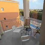Monastiraki Serene Escape Apartment *