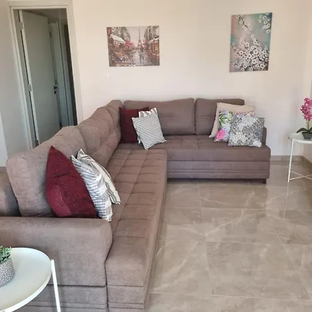 Monastiraki Serene Escape パ フォス