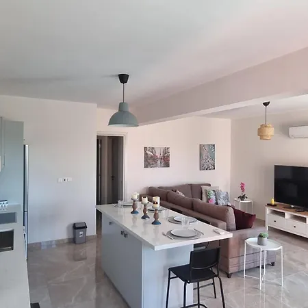 Monastiraki Serene Escape *