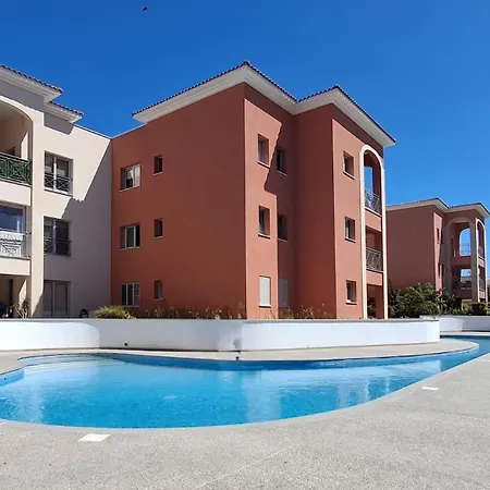 Monastiraki Serene Escape بافوس